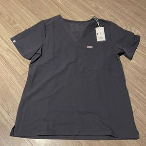 Figs scrub top